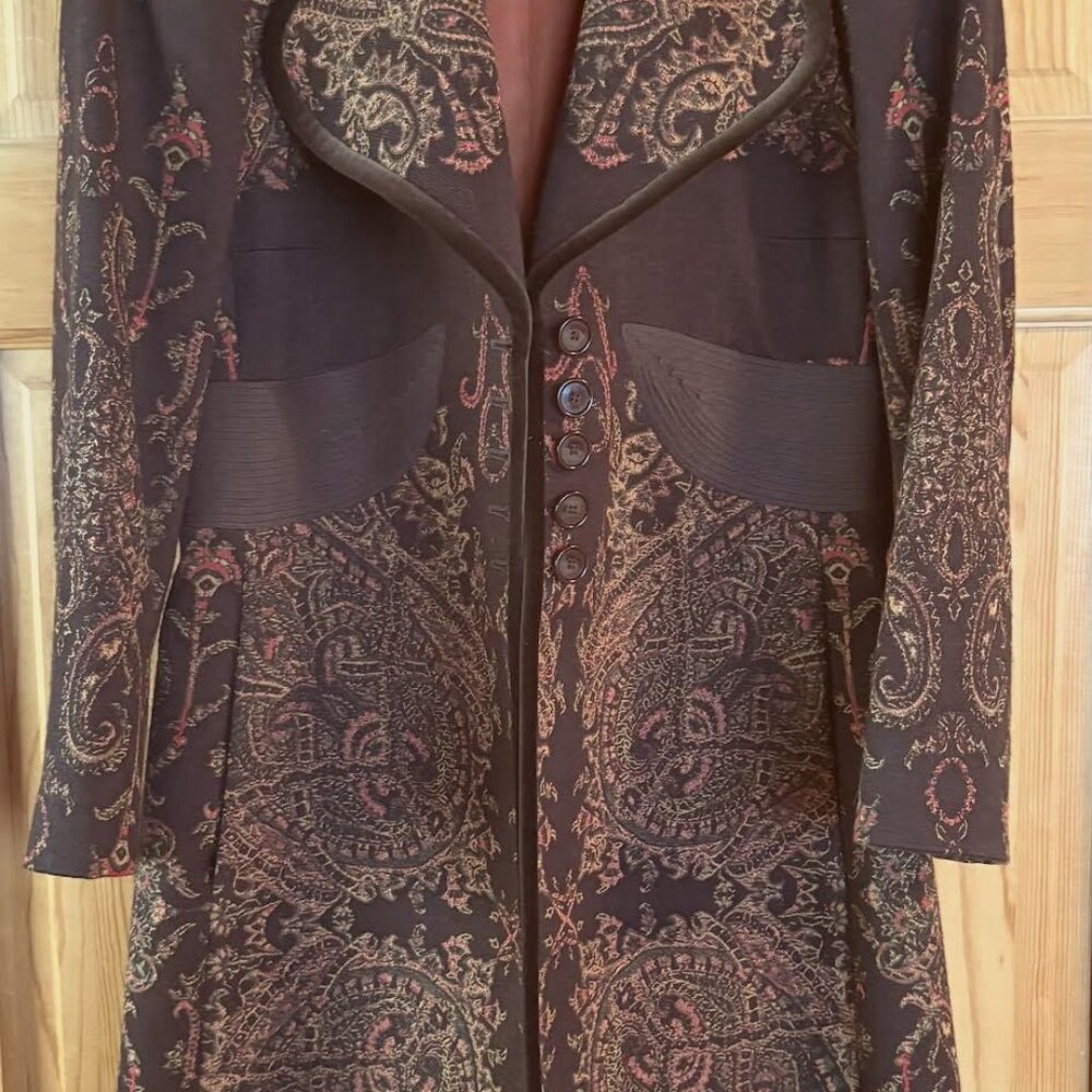 Etro Woman's Coat, EU size 42, runs small, I would say it is more a size 8 US